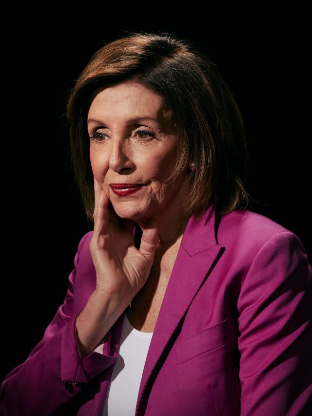 Breaking News : Nancy Pelosi will step down as Democratic leader